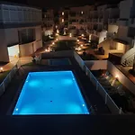 Garden 128 *